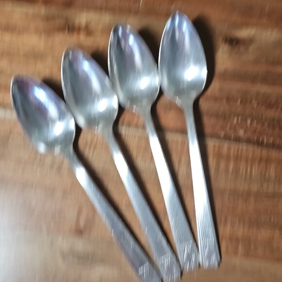 4 Oneida Community Silverplate Noblesse Spoons 6" no monogram 1930s Art Deco - Picture 2 of 12